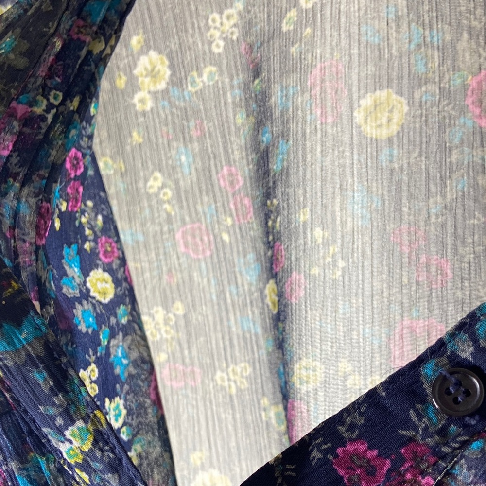 Weavers Navy Floral Tunic Top - Picture 7 of 7